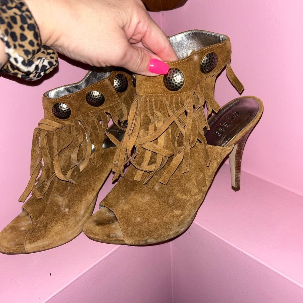 Guess heels